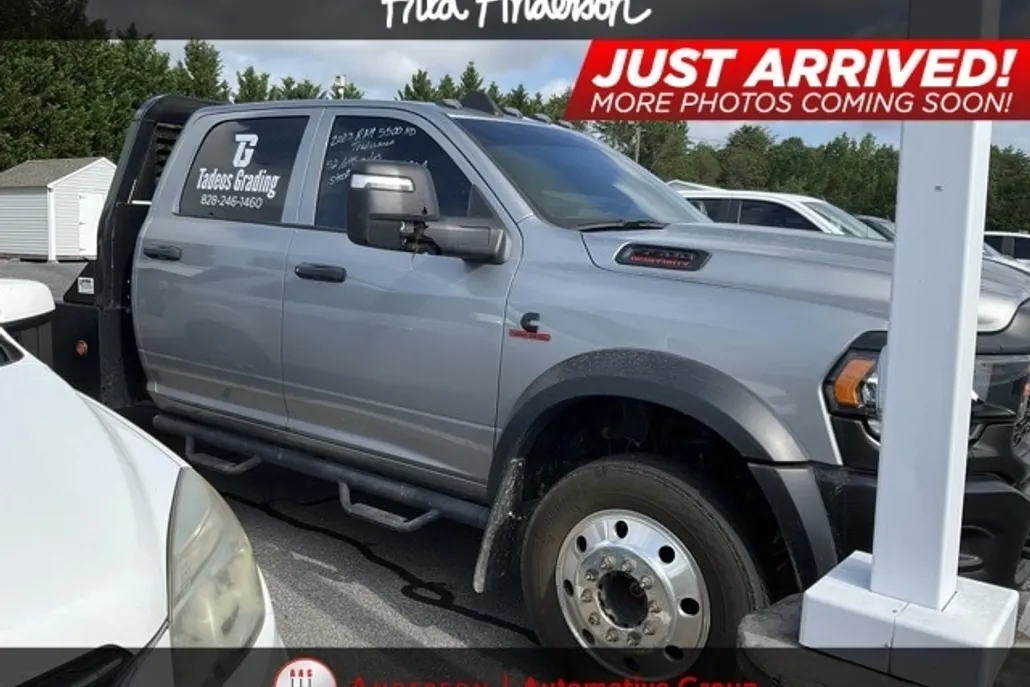2023 Ram 5500 Tradesman photo 1