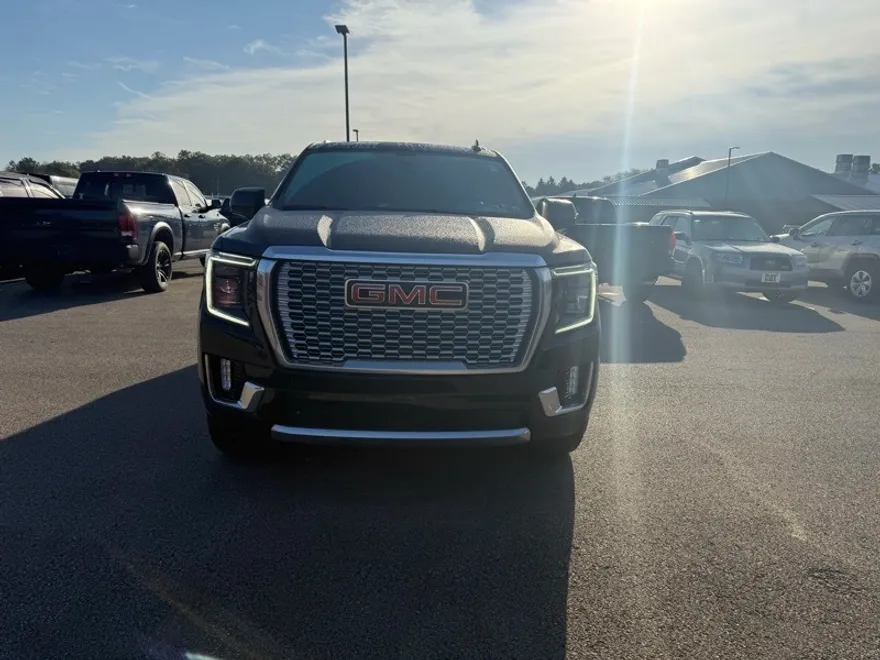 2022 Gmc Yukon XL Denali photo 1