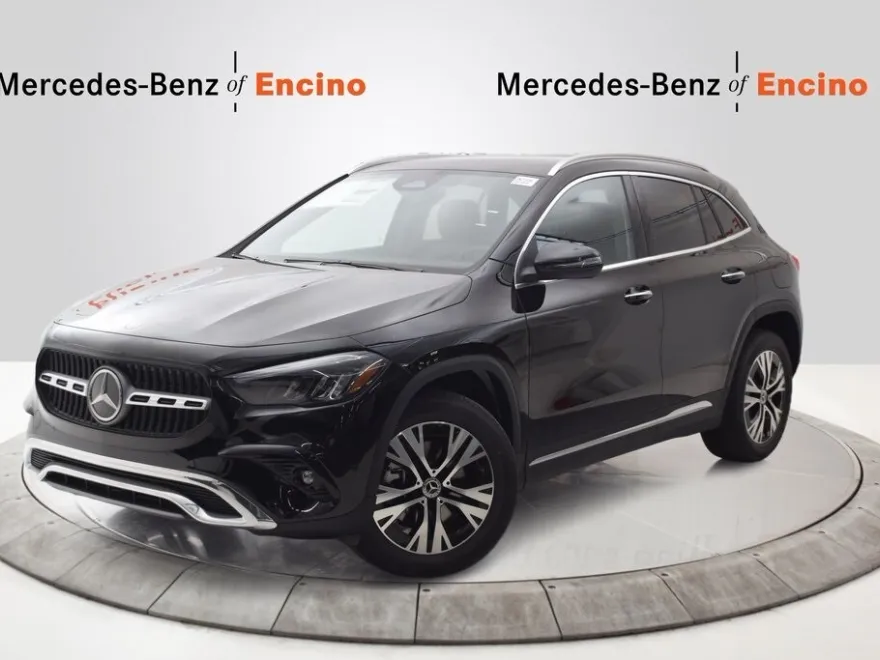 2026 Mercedes Benz GLA 250 photo 1