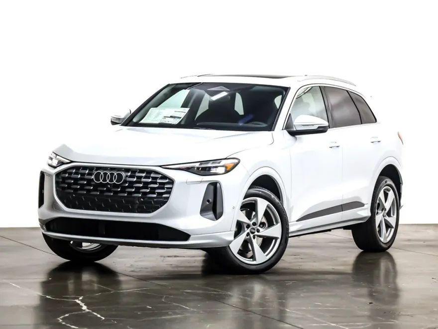2025 Audi Q5 Premium Plus TFSI photo 1