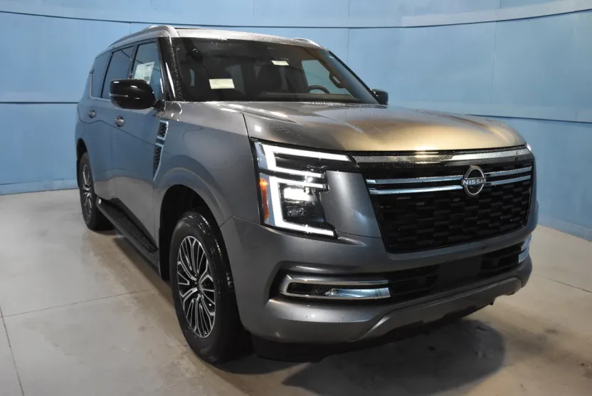 2026 Nissan Armada SL photo 1