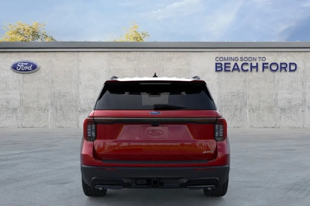 2025 Ford Explorer ST-Line photo 1