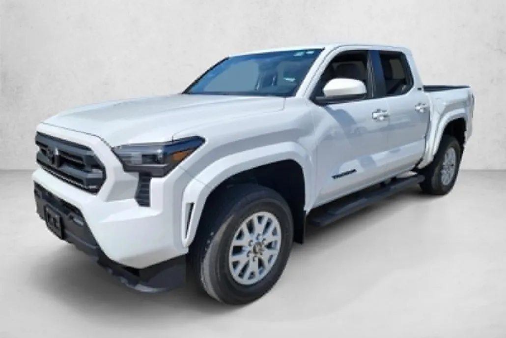 2024 Toyota Tacoma SR5 photo 1