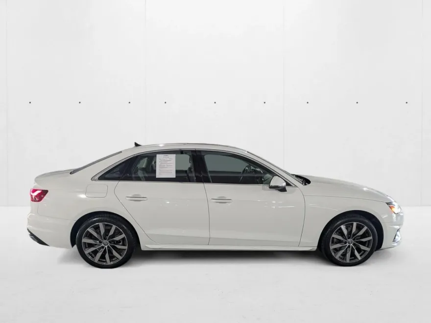 2021 Audi A4 40 Premium photo 1