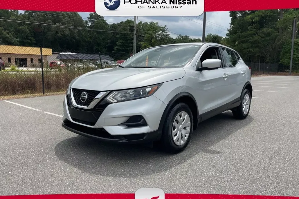 2020 Nissan Rogue Sport S photo 1