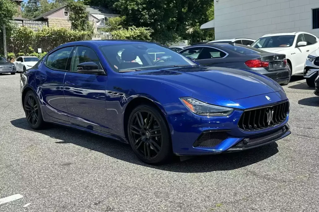 2022 Maserati Ghibli Modena Q4 photo 1