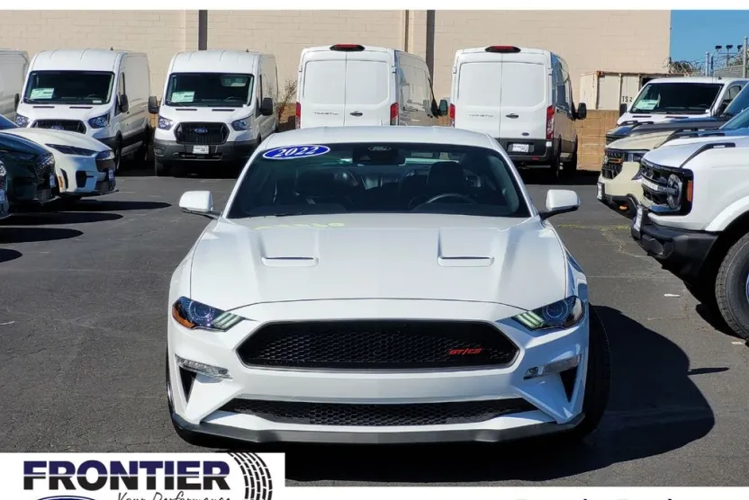 2022 Ford Mustang GT Premium photo 1