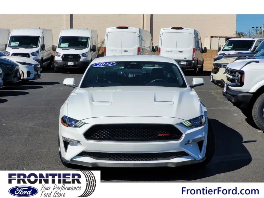 2022 Ford Mustang GT Premium photo 1
