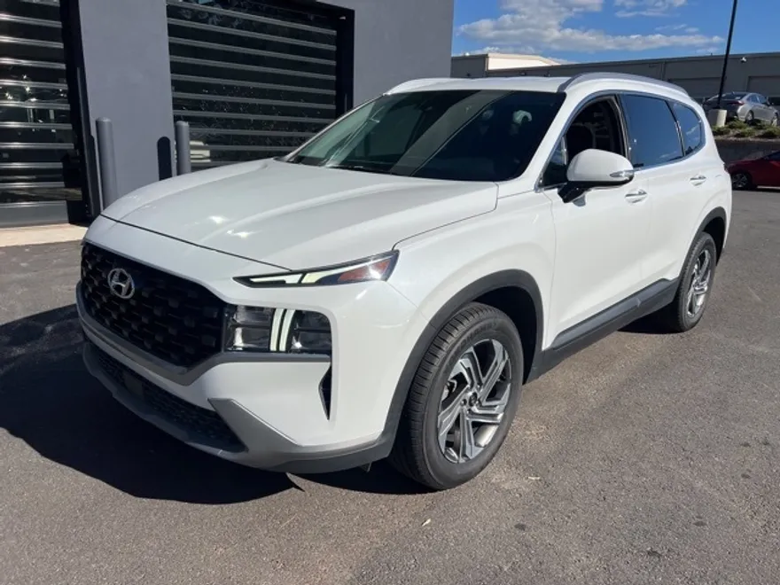 2023 Hyundai Santa Fe SEL photo 1