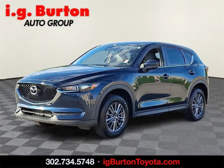2017 Mazda CX-5 Touring photo 1