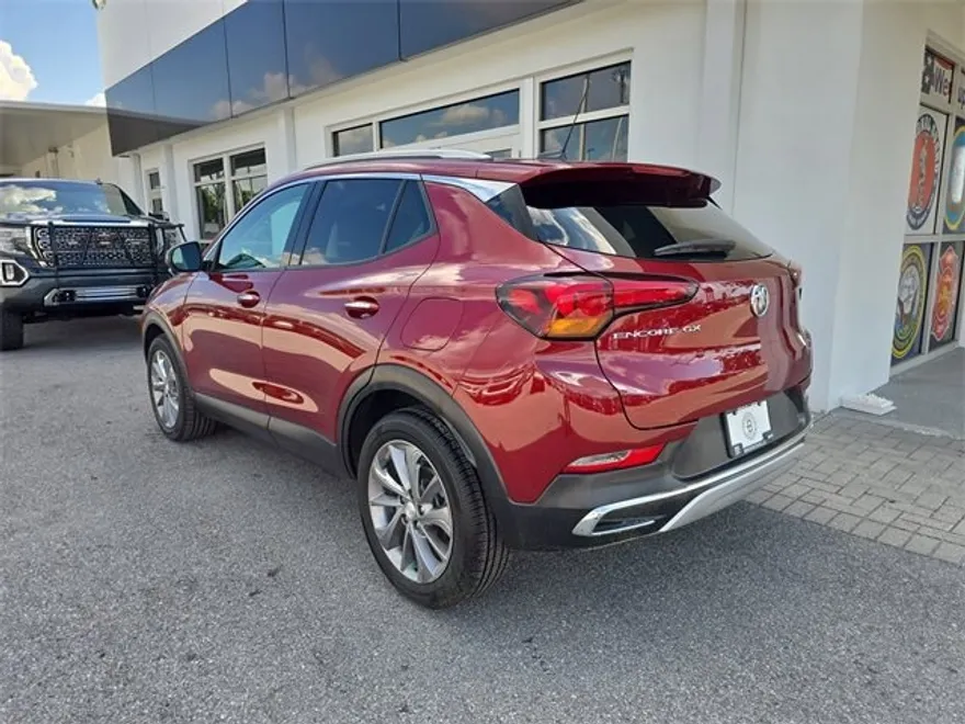 2023 Buick Encore GX Essence photo 1
