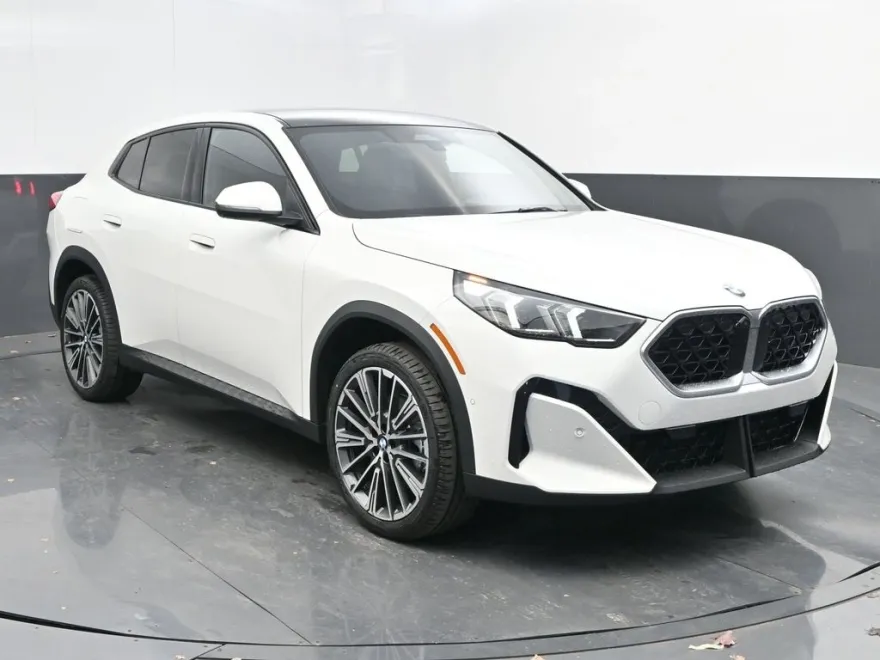 2025 Bmw X2 xDrive28i photo 1