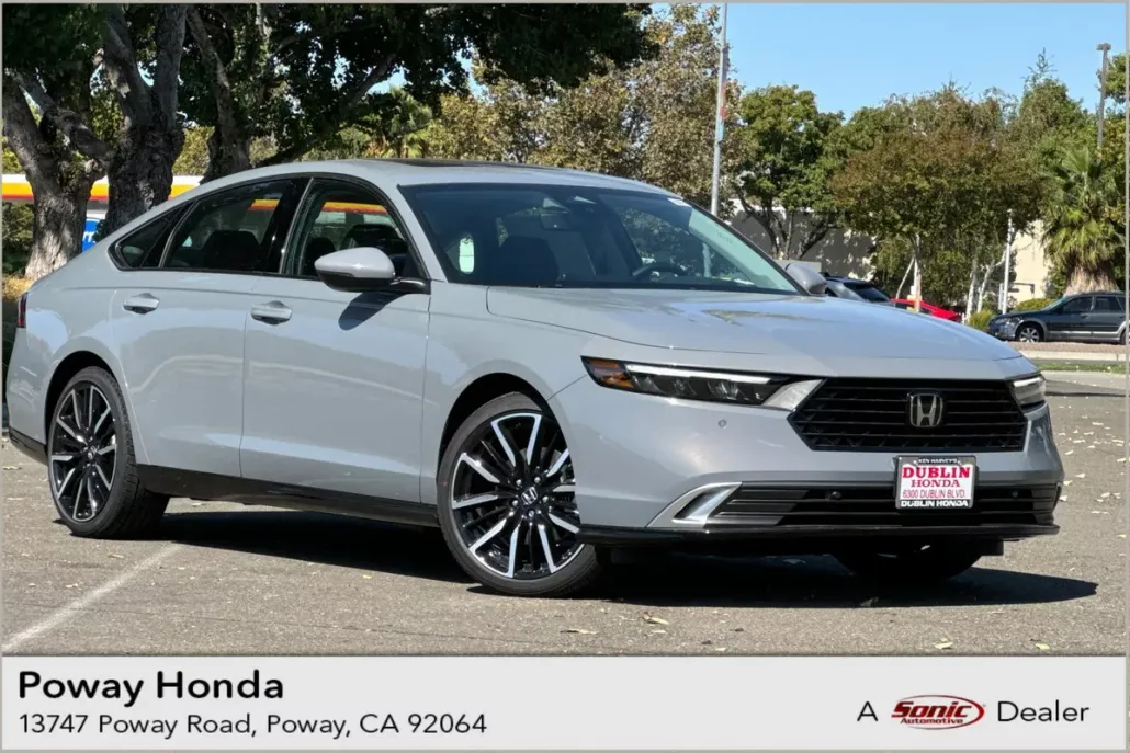 2025 Honda Accord Hybrid Touring photo 1