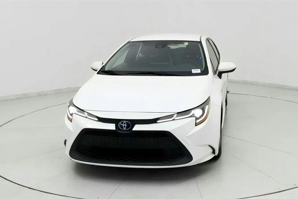 2021 Toyota Corolla Hybrid LE photo 1