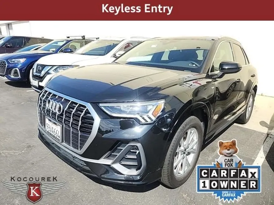 2022 Audi Q3 45 TFSI S line Premium photo 1