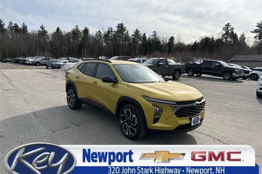 2025 Chevrolet Trax photo 1