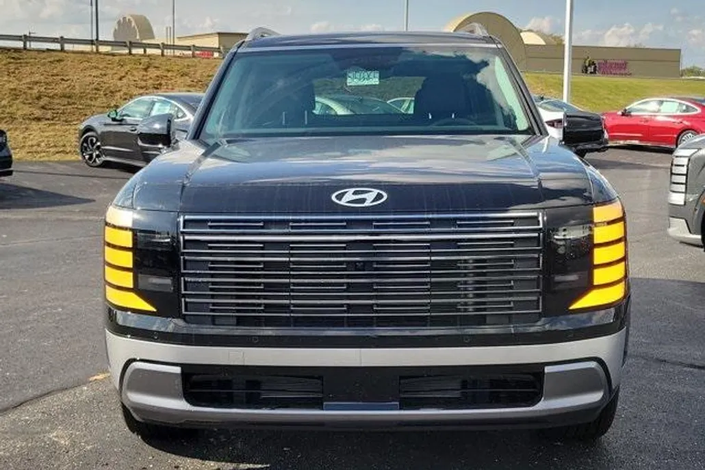 2026 Hyundai Palisade Limited photo 1