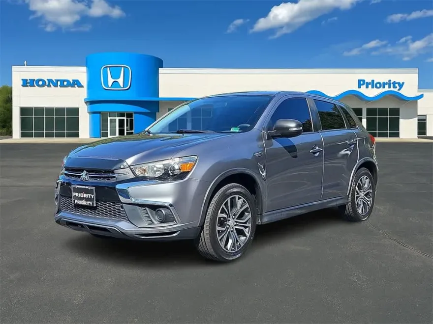 2019 Mitsubishi Outlander Sport ES photo 1
