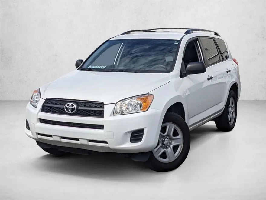 2011 Toyota RAV4 Base photo 1
