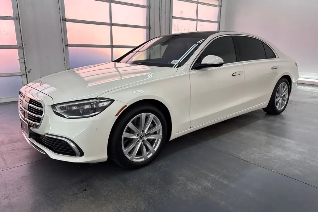 2021 Mercedes Benz S photo 1