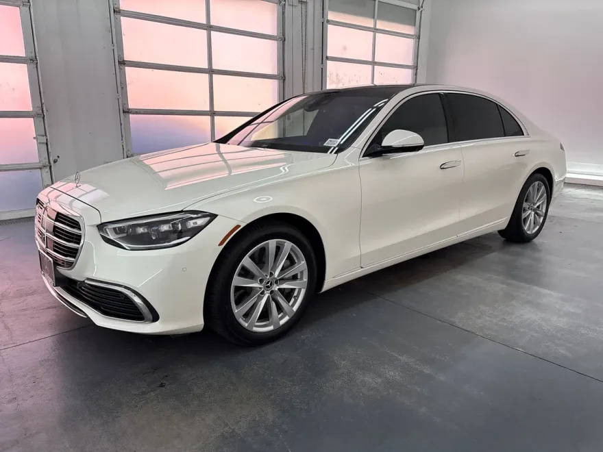 2021 Mercedes Benz S photo 1
