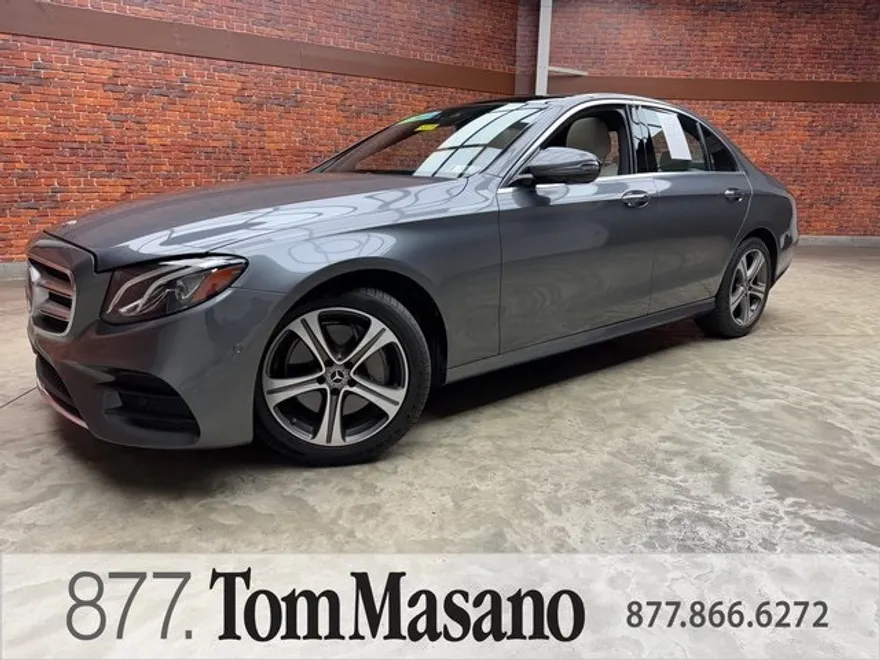 2020 Mercedes Benz E 350 4MATIC photo 1