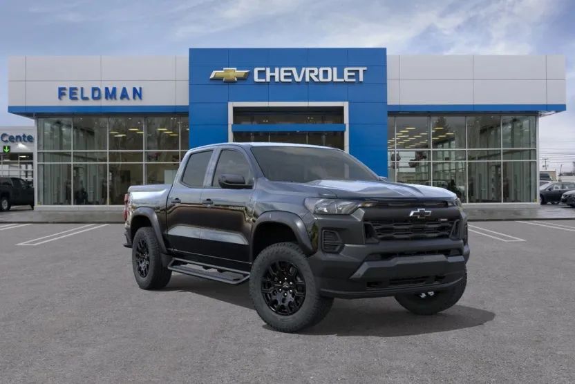 2026 Chevrolet Colorado Trail Boss photo 1