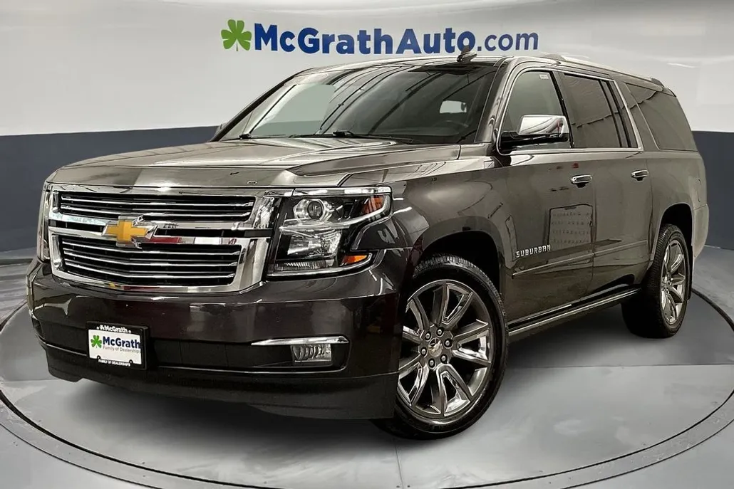 2018 Chevrolet Suburban Premier photo 1