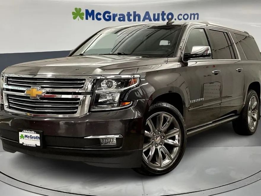 2018 Chevrolet Suburban Premier photo 1