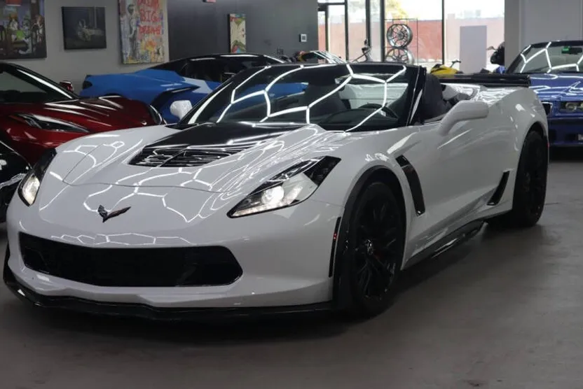 2019 Chevrolet Corvette Z06 Convertible photo 1