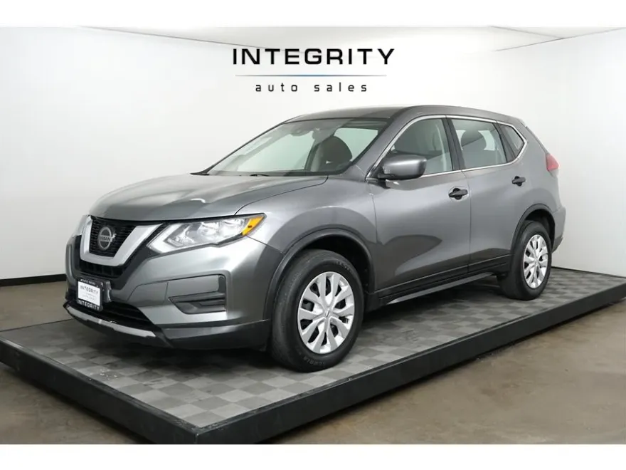 2020 Nissan Rogue photo 1
