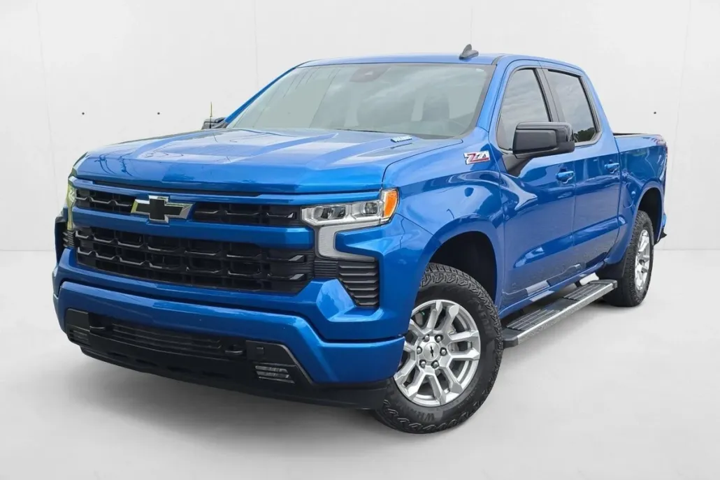 2023 Chevrolet Silverado 1500 RST photo 1