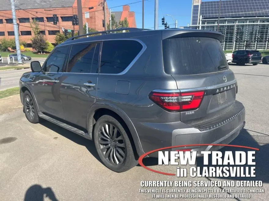 2022 Nissan Armada Platinum photo 1