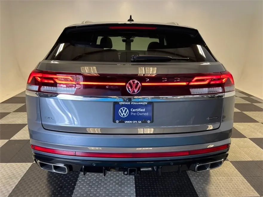 2024 Volkswagen Atlas Cross Sport SEL Premium R-Line photo 1