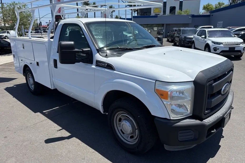2014 Ford F-250 photo 1