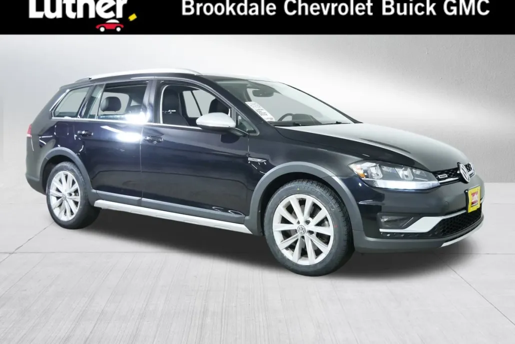 2018 Volkswagen Golf Alltrack S photo 1