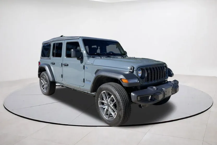 2025 Jeep Wrangler 4xe Sport S photo 1