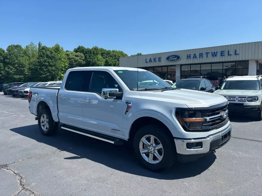 2025 Ford F-150 XLT photo 1