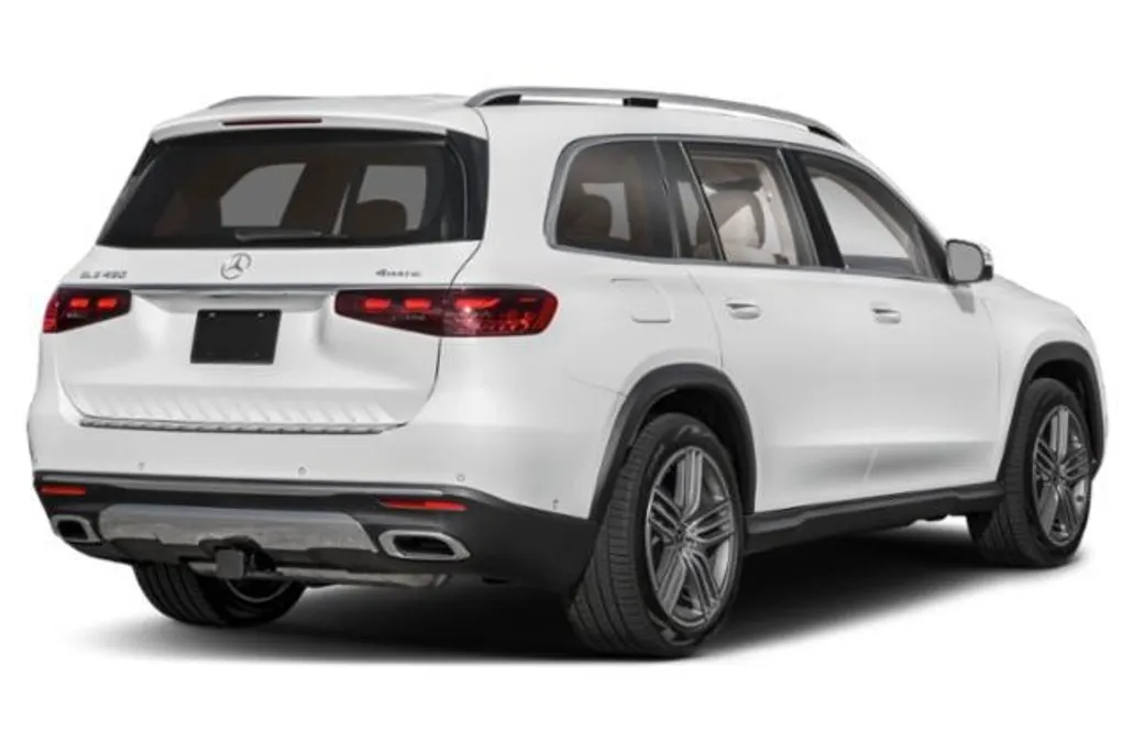 2026 Mercedes Benz GLS 450 4MATIC photo 1