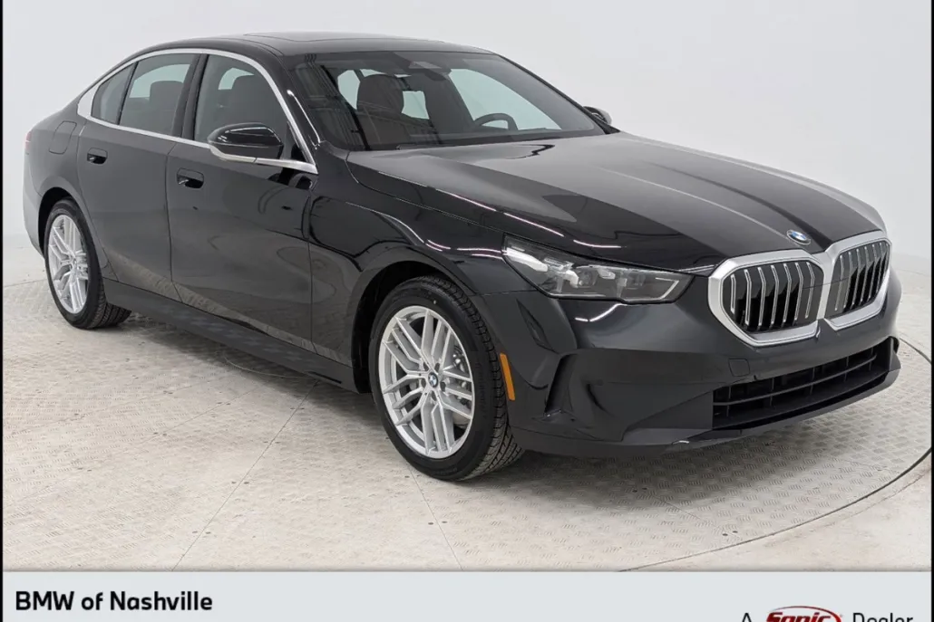 2025 Bmw 530i Sedan photo 1