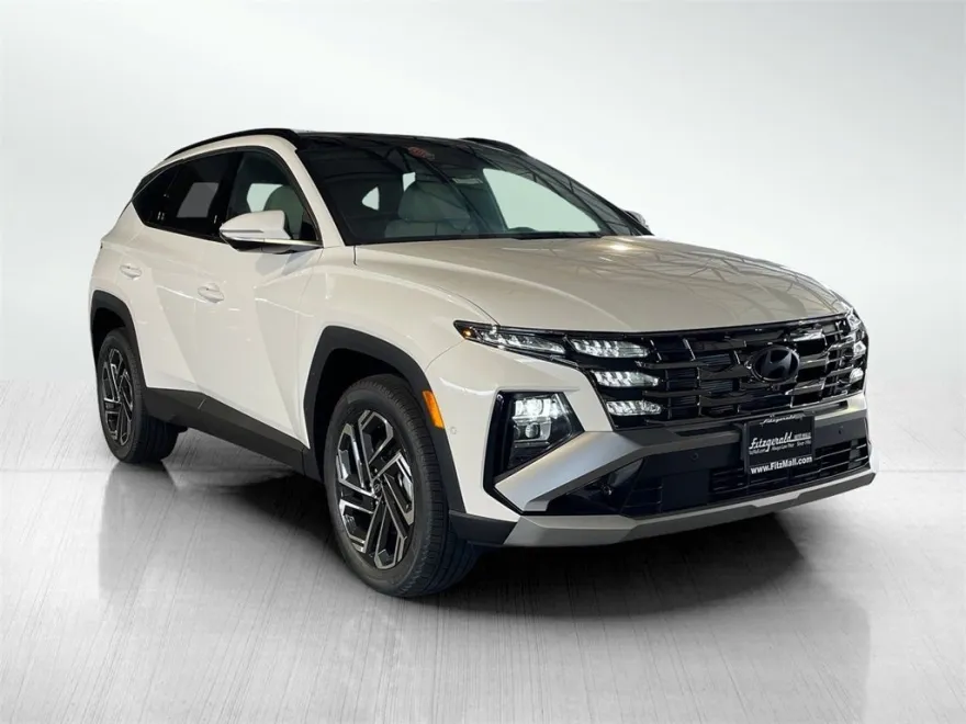 2025 Hyundai Tucson Limited photo 1