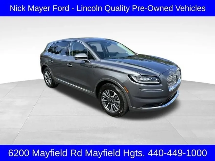 2022 Lincoln Nautilus Standard photo 1
