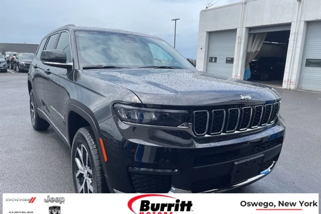 2025 Jeep Grand Cherokee Limited photo 1