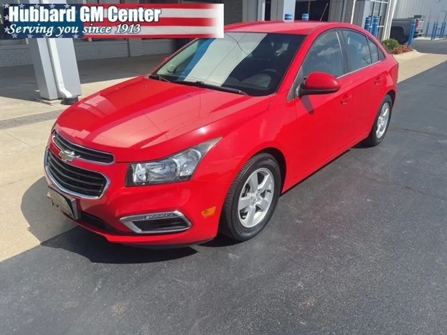 2015 Chevrolet Cruze LT photo 1