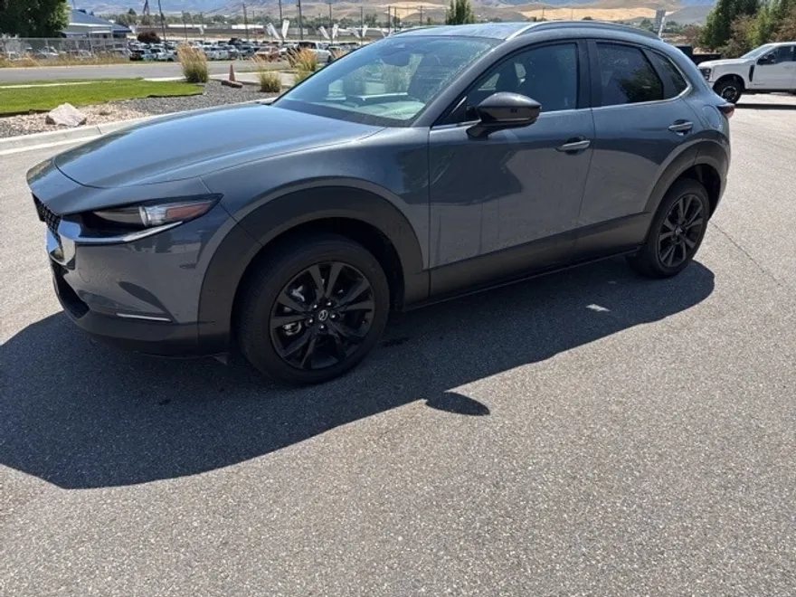 2025 Mazda CX-30 2.5 S Carbon photo 1