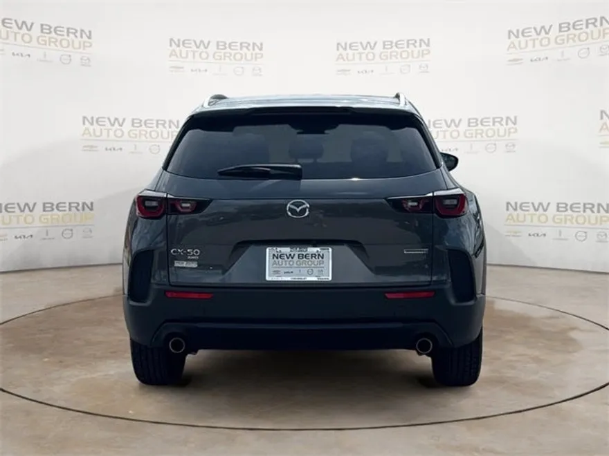 2024 Mazda CX-50 2.5 S Preferred photo 1