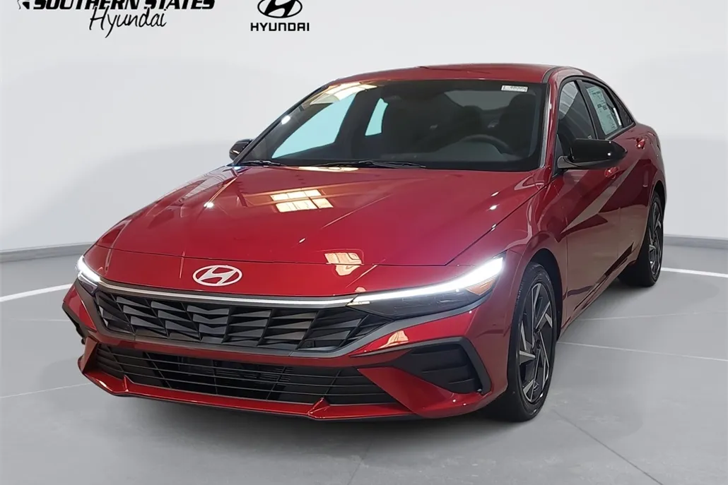 2025 Hyundai Elantra Hybrid SEL Sport photo 1