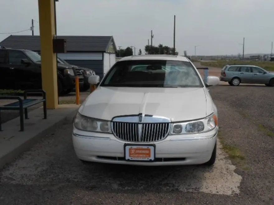 1999 Lincoln Town Car Cartier photo 1