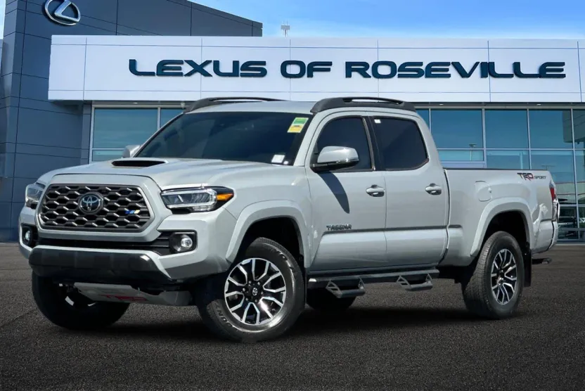 2020 Toyota Tacoma TRD Sport photo 1