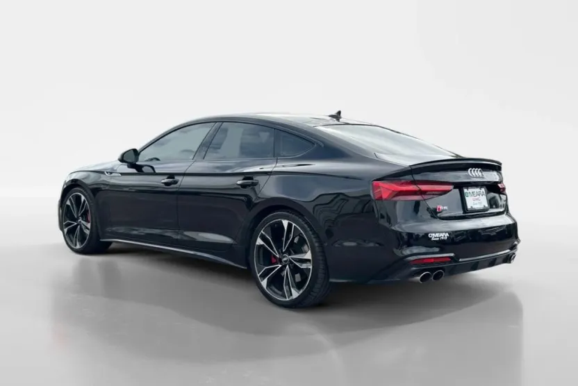 2021 Audi S5 Prestige photo 1